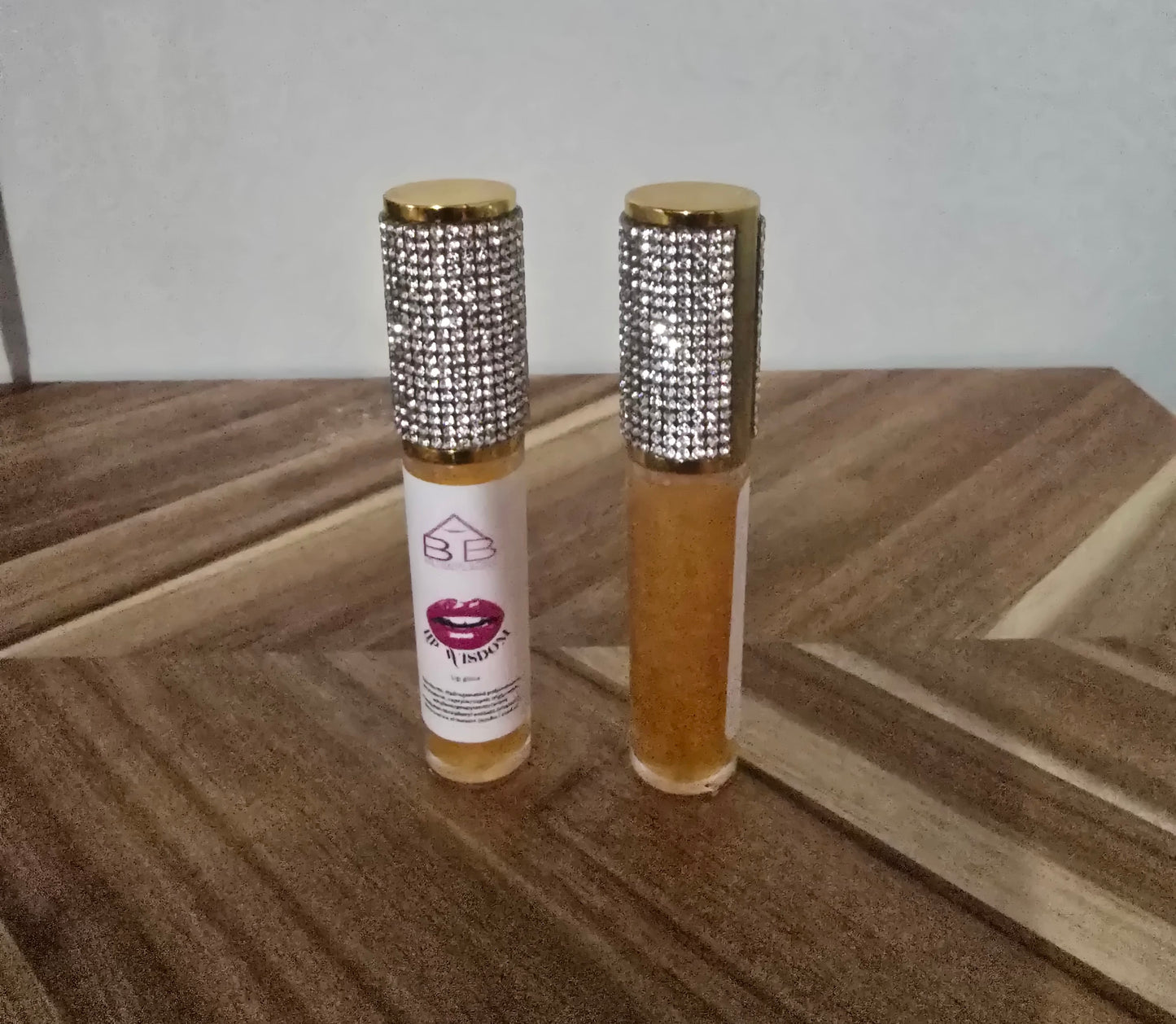 Color changing Lip Gloss